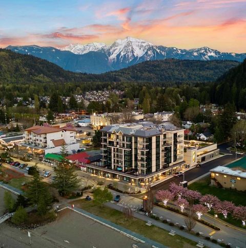 303 120 ESPLANADE AVENUE|Harrison Hot Springs Harrison Hot Springs BC V0M1K0