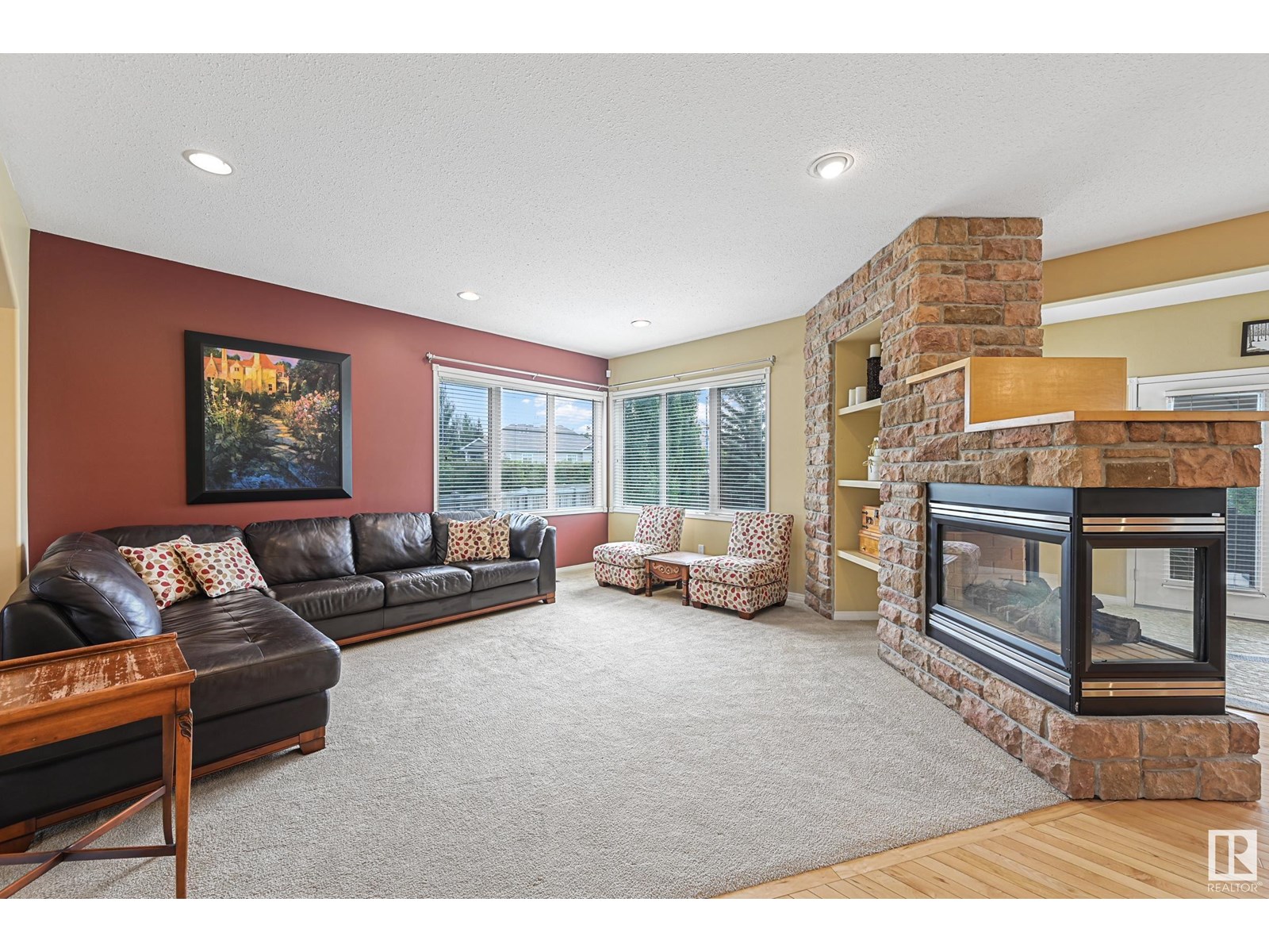 1207 SUMMERSIDE DR SW