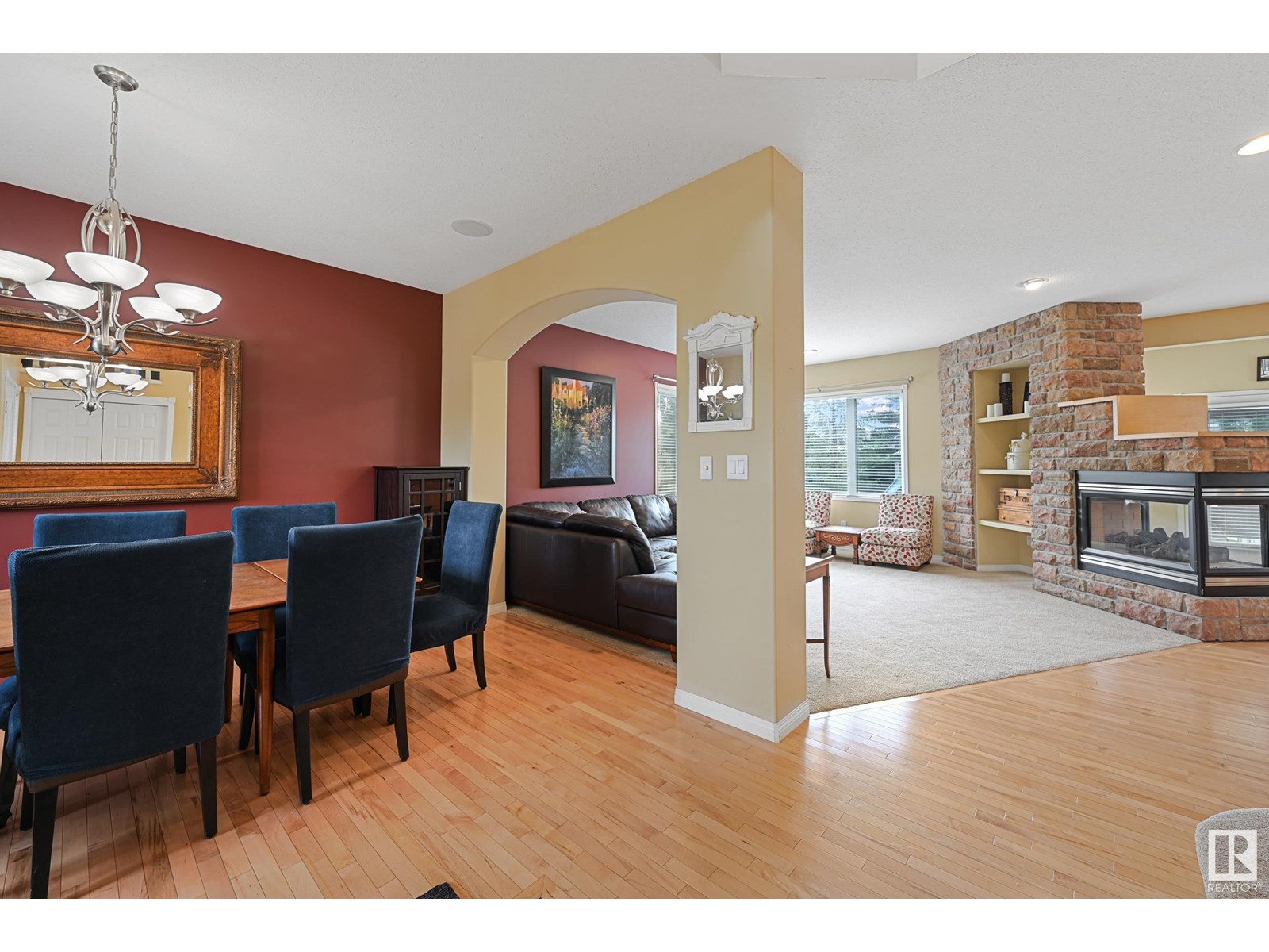 1207 SUMMERSIDE DR SW