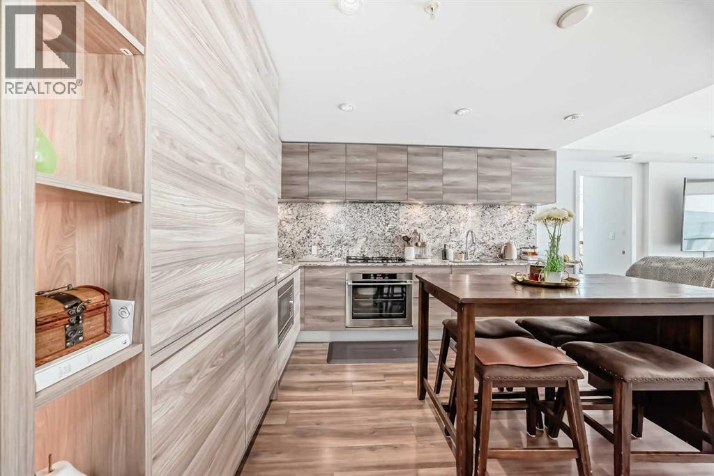 2205, 310 12 Avenue SW