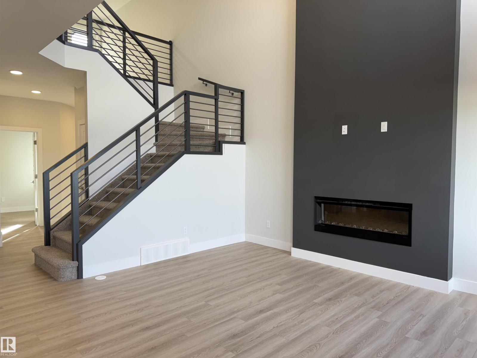 3316 ROY BROWN WY NW