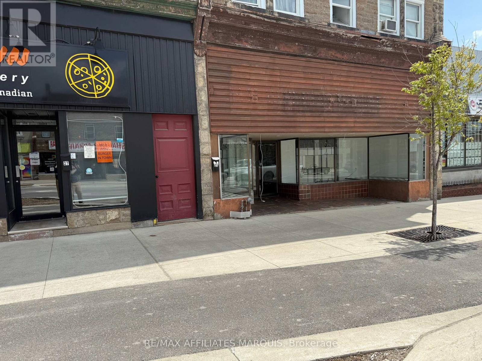 25 BECKWITH STREET N