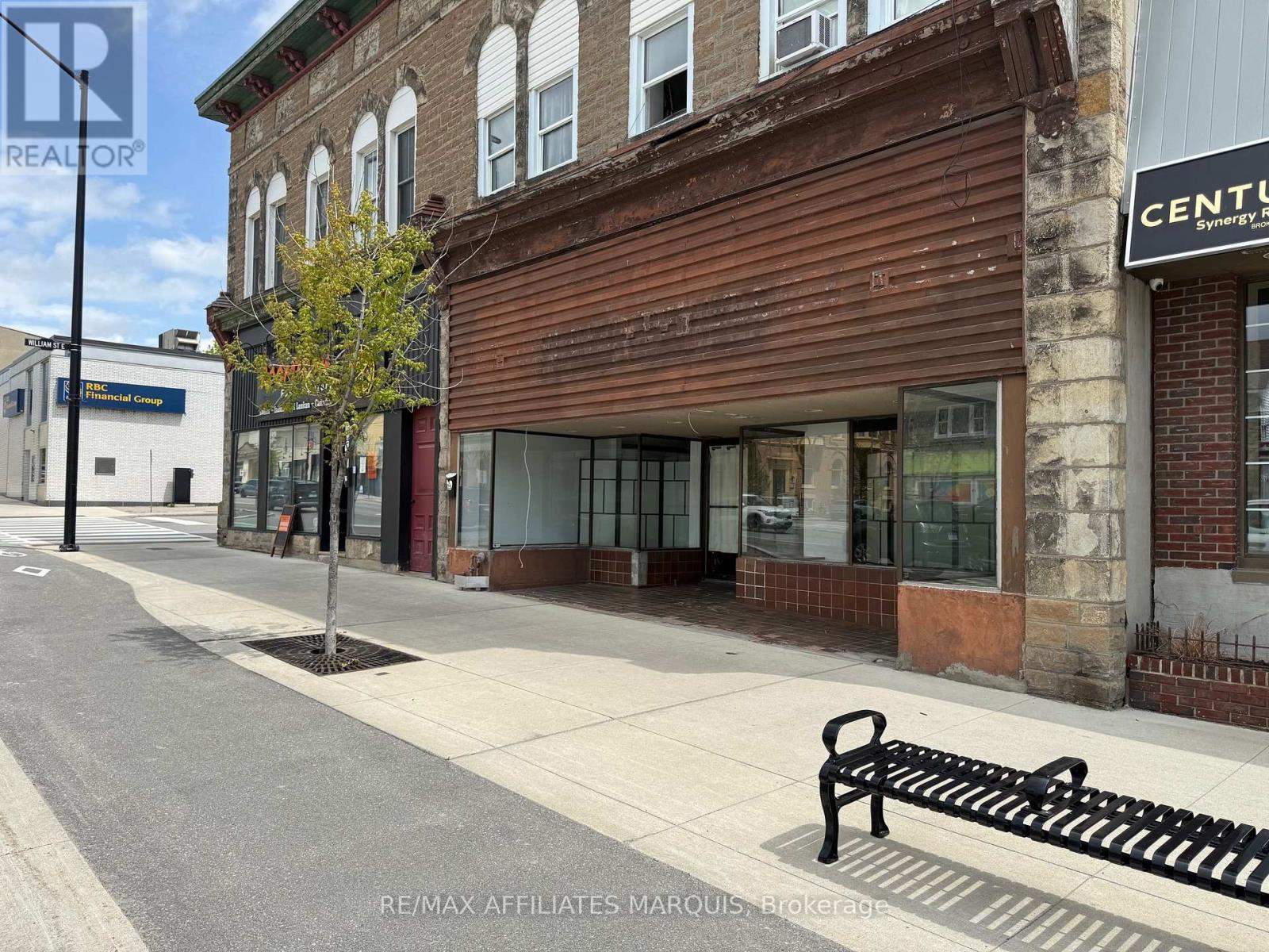 25 BECKWITH STREET N