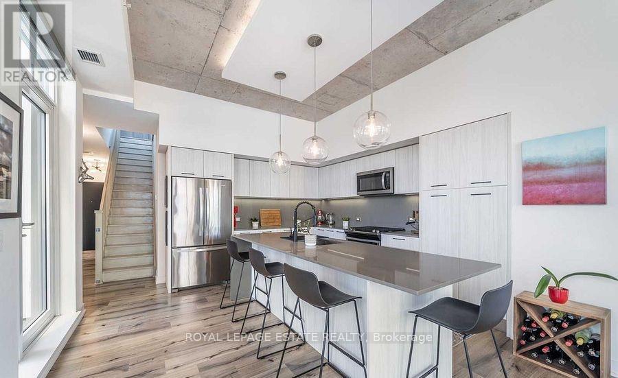 PH-602 - 630 KINGSTON ROAD