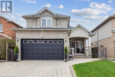 82 DULGAREN Street Hamilton ON L8W3Y8