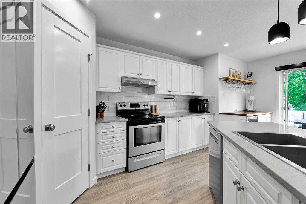 272 Douglas Glen Boulevard SE