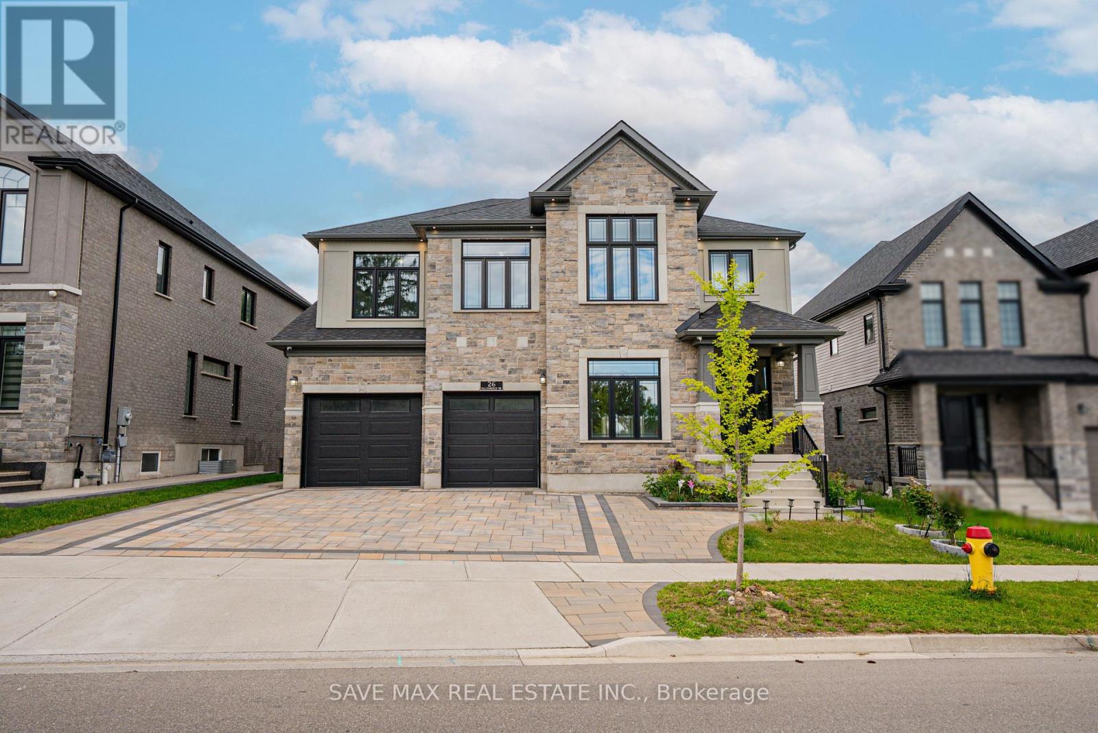 26 FALCONRIDGE DRIVE