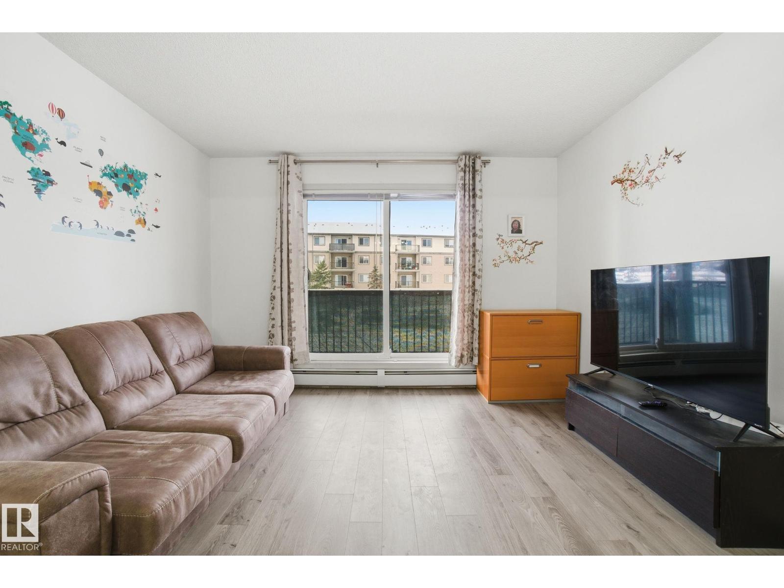 #219 309 CLAREVIEW STATION DR NW