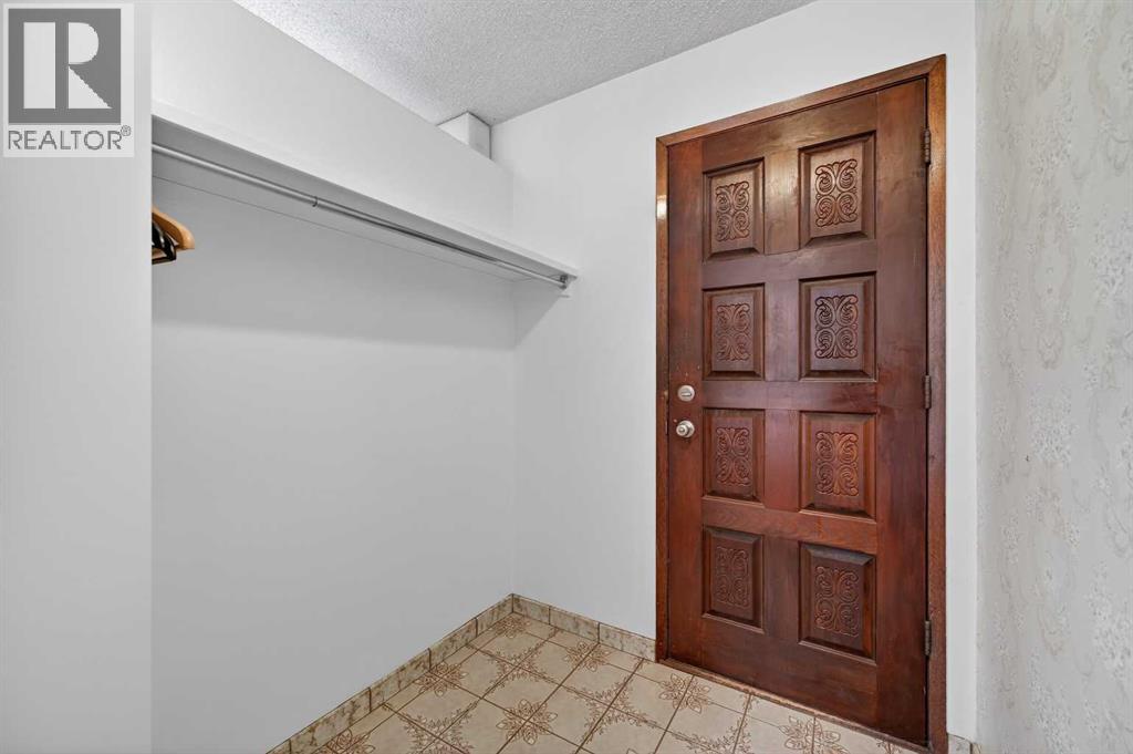 7228 Huntridge Hill NE