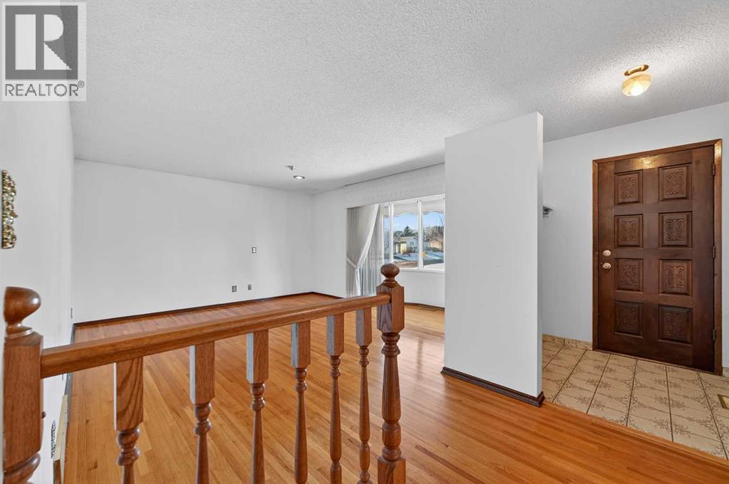 7228 Huntridge Hill NE