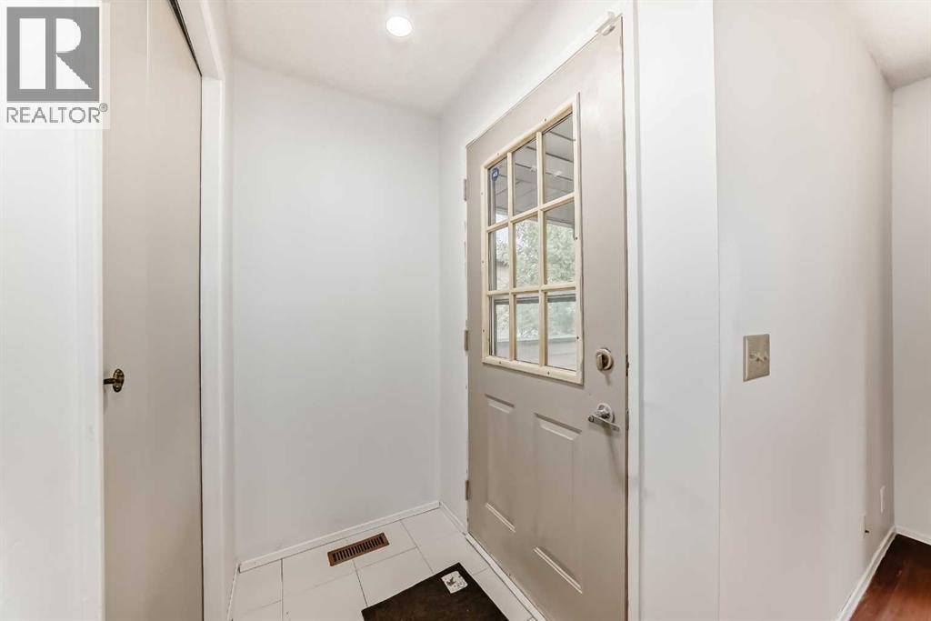 #11, 380 Bermuda Drive NW