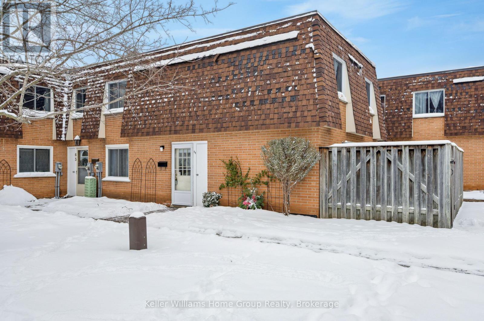 64 - 120 COUNTRY CLUB DRIVE