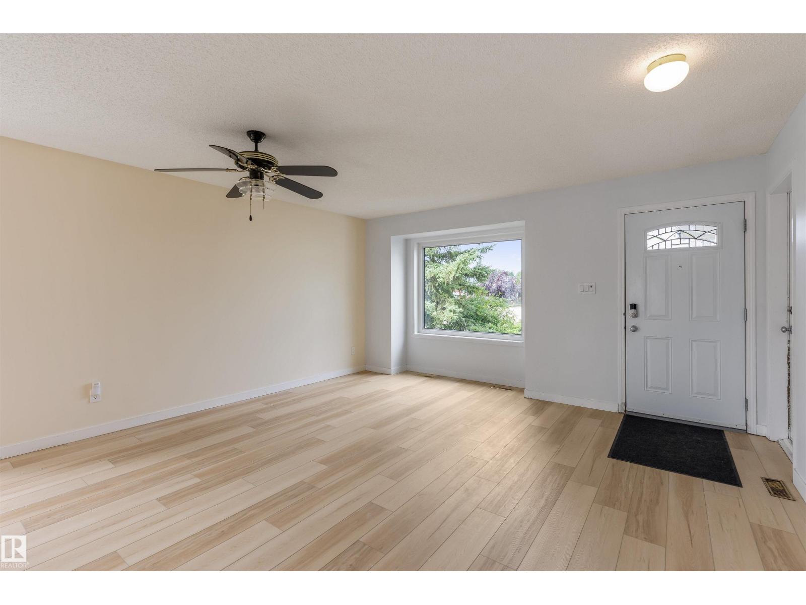 12823 157 AV NW