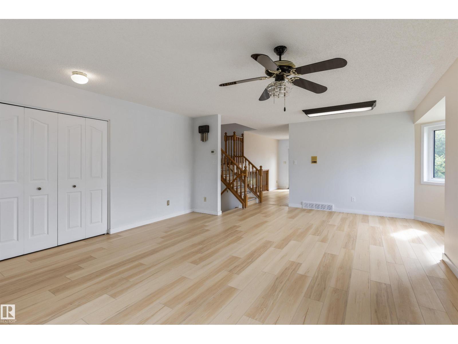 12823 157 AV NW