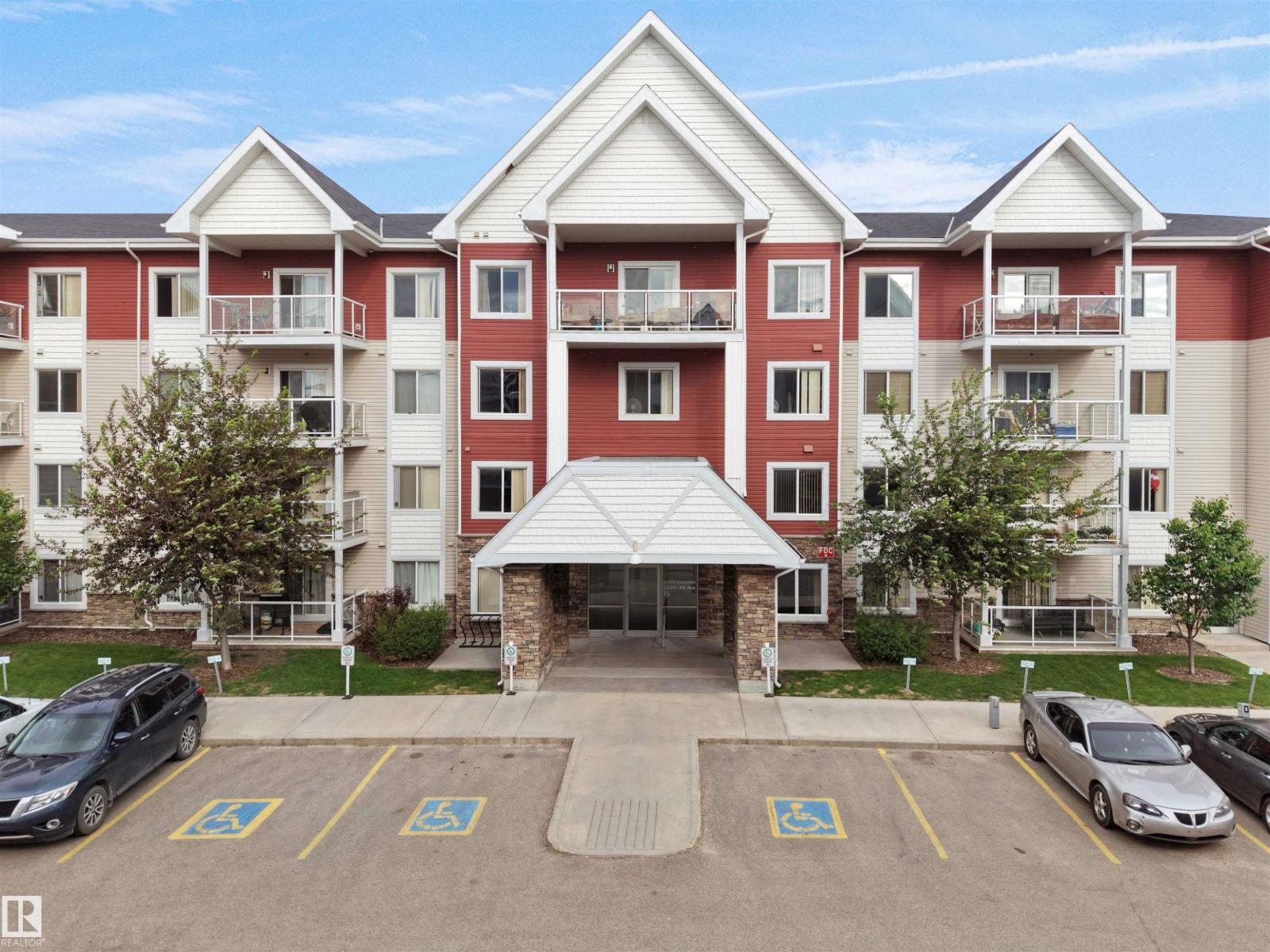 #415 2203 44 Ave NW