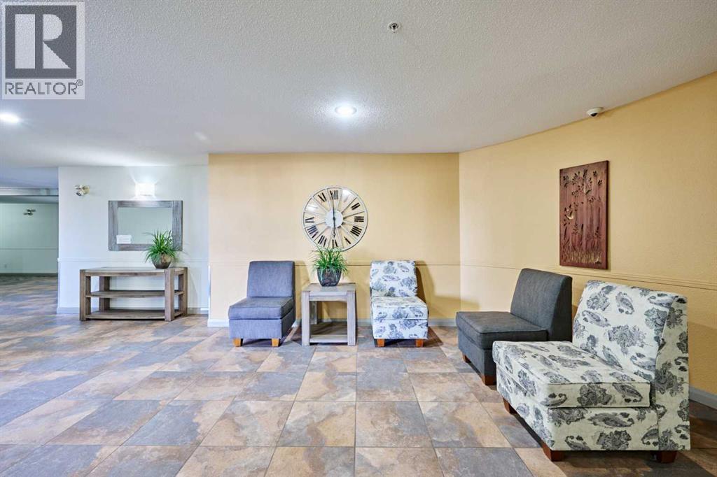 305, 2000 Somervale Court SW