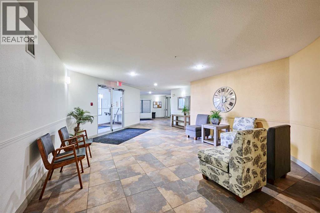 305, 2000 Somervale Court SW