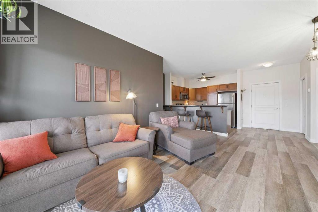 310, 76 Panatella Road NW