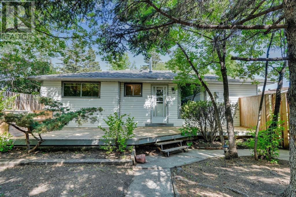 960 Lysander Drive SE