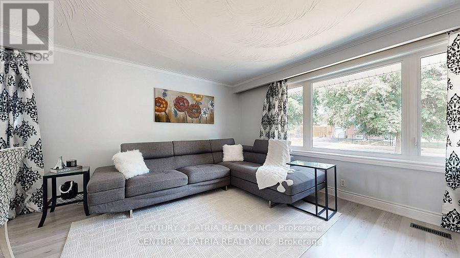 82 CLEMENTINE SQUARE
