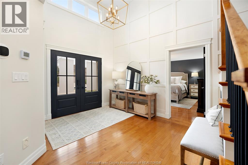 2300 LOVELL CRESCENT