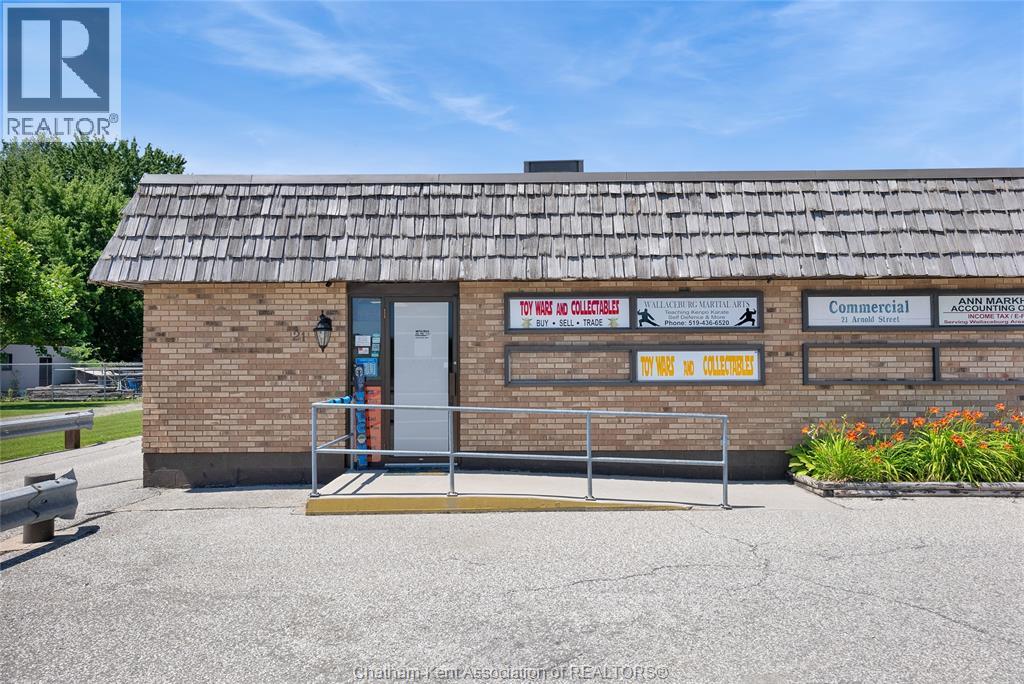 21 Arnold STREET Unit# 1