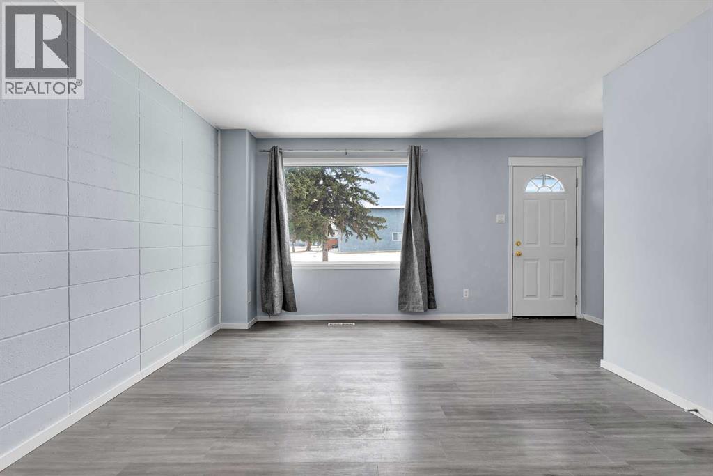 156, 2211 19 Street NE