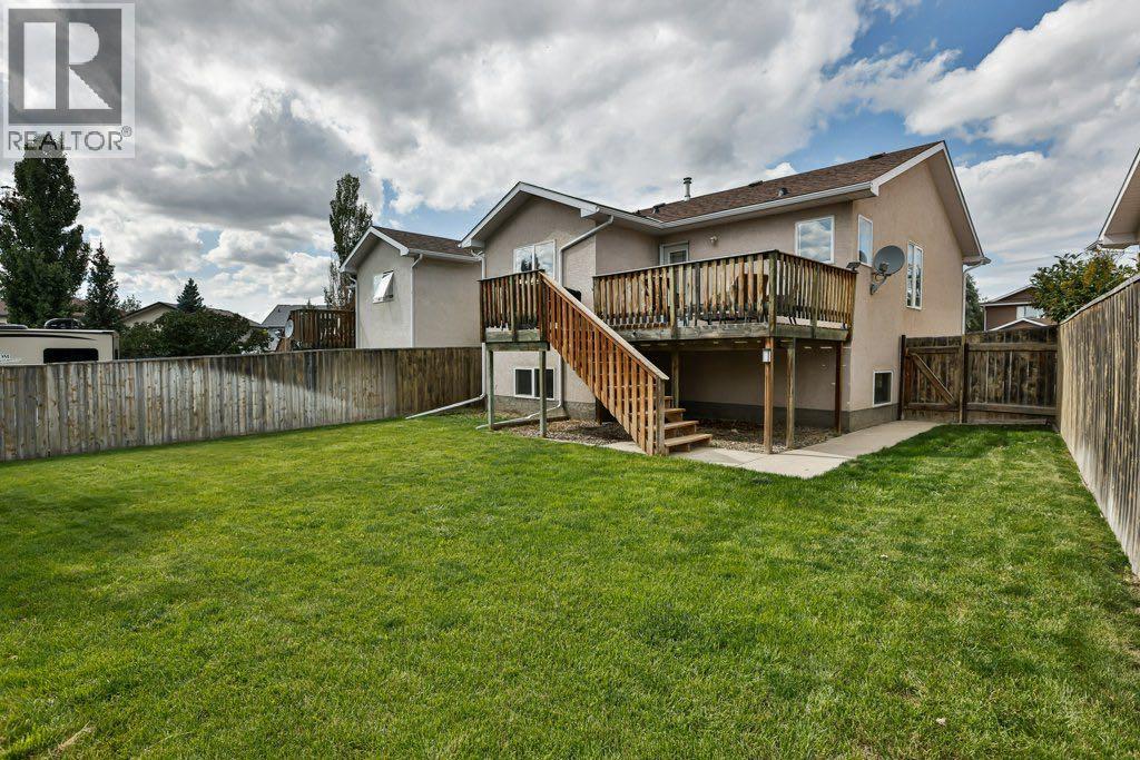 36 Blackfoot Circle W