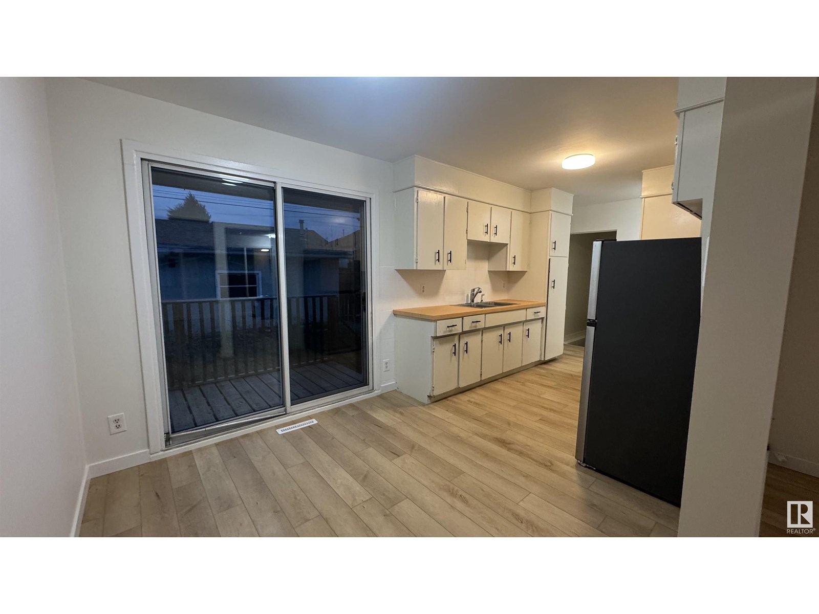 12916 135 ST NW
