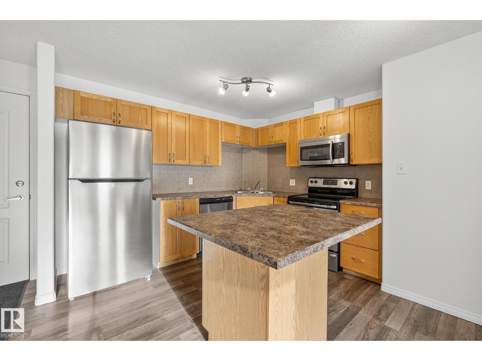 #1124 330 CLAREVIEW STATION DR NW