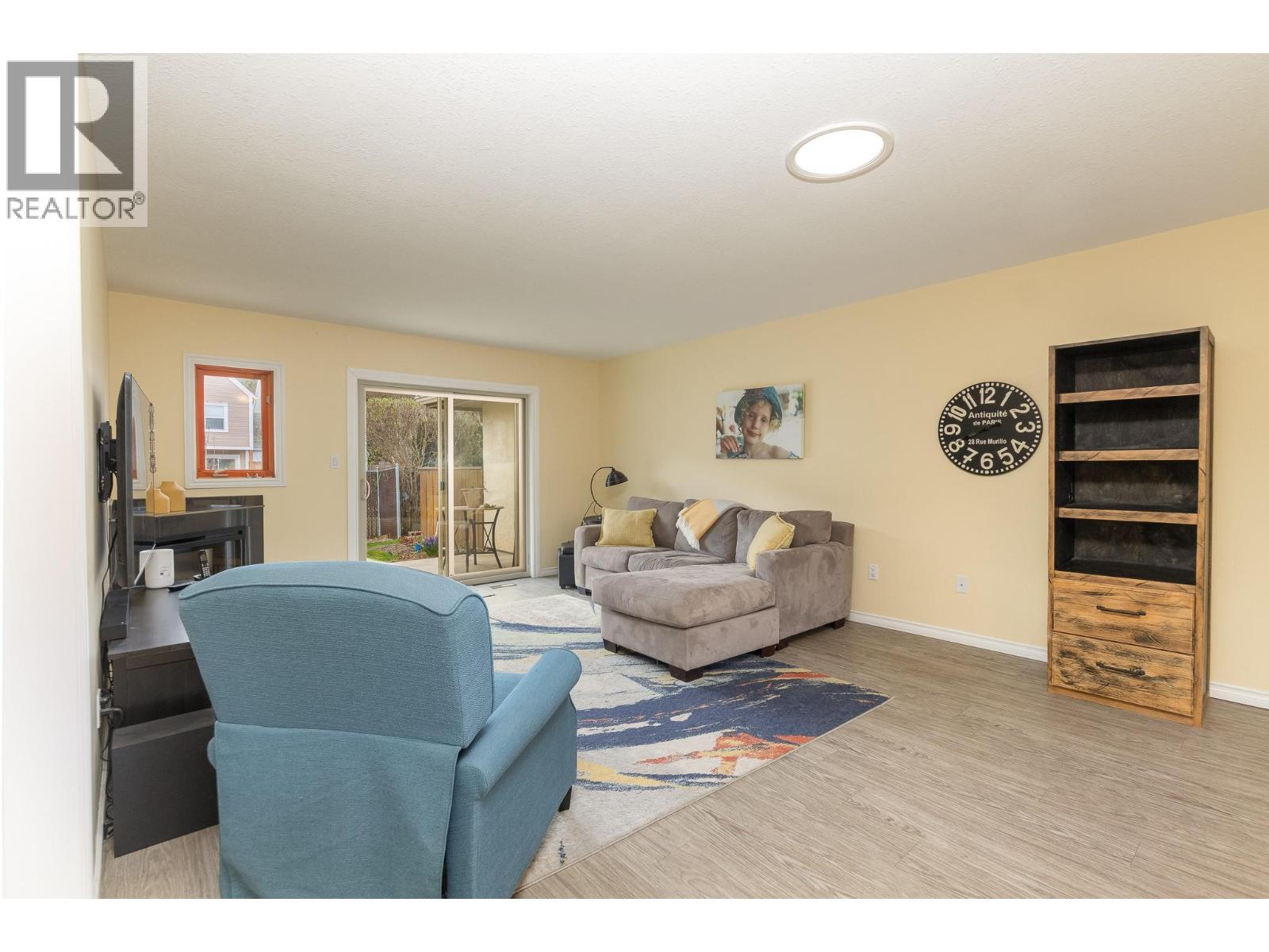 151 8 Avenue SW Unit# 11