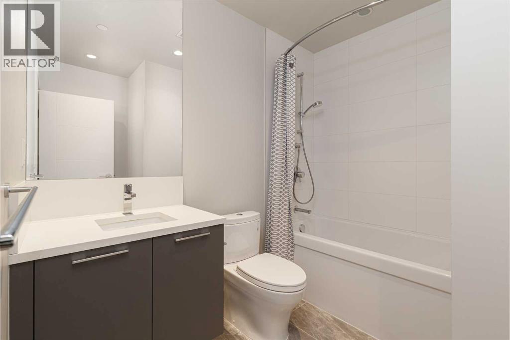 1205, 530 3 Street SE