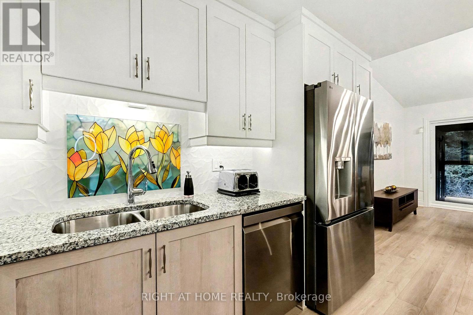 606 - 115 ST MORITZ TRAIL