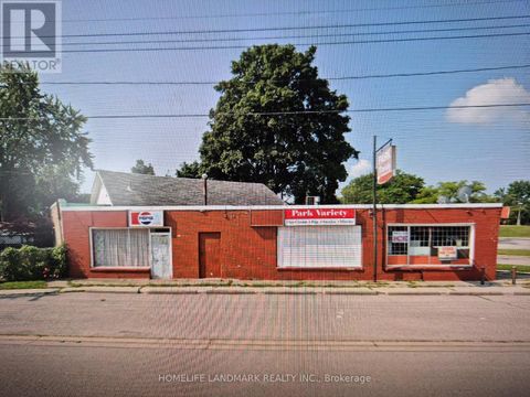 327 ONTARIO STREET Sarnia ON N7T1M1