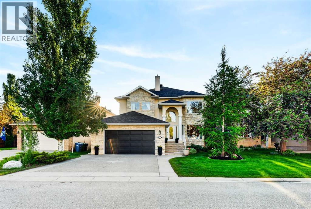 165 Strathlea Place SW
