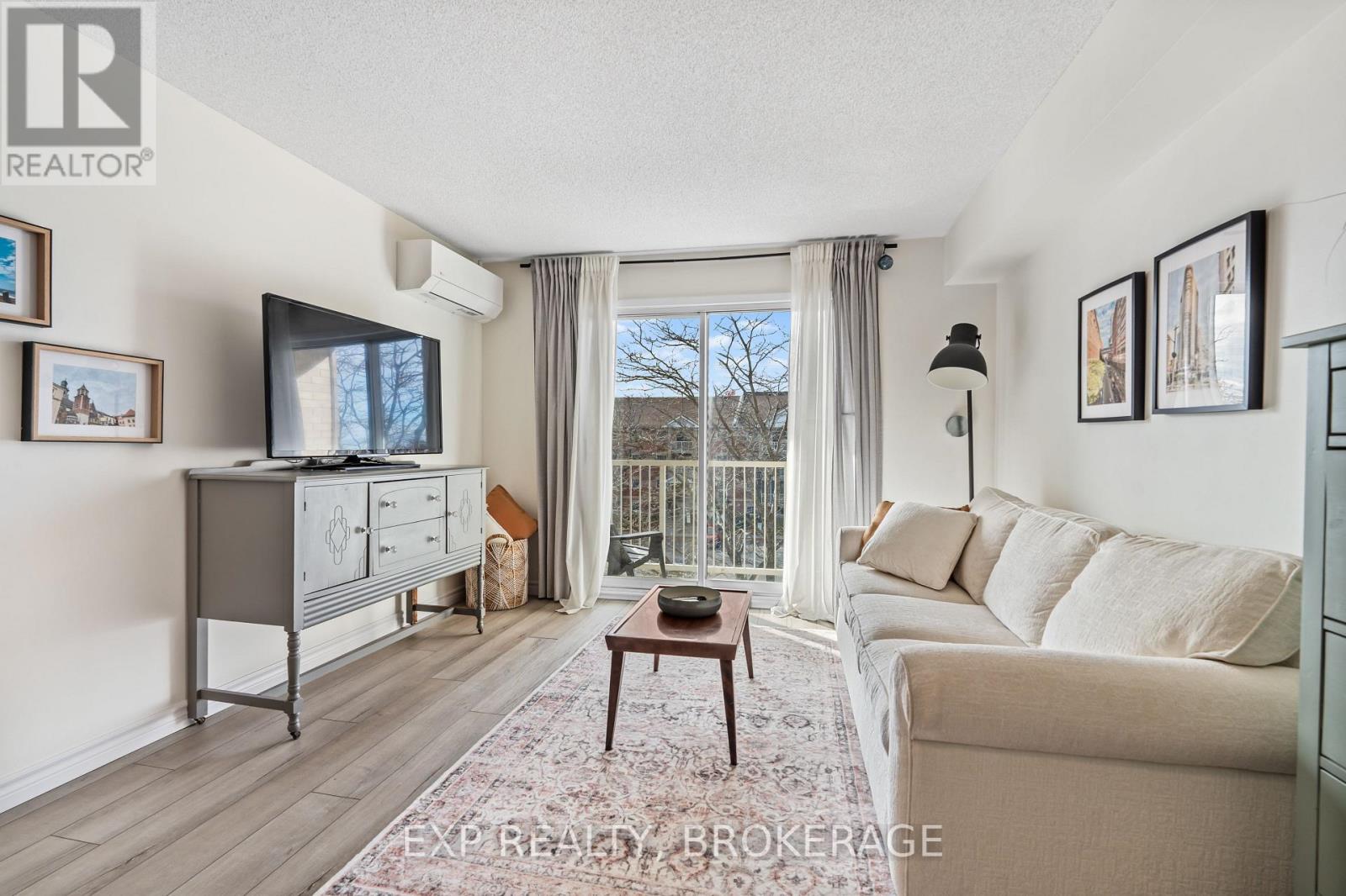 408 - 316 KINGSDALE AVENUE