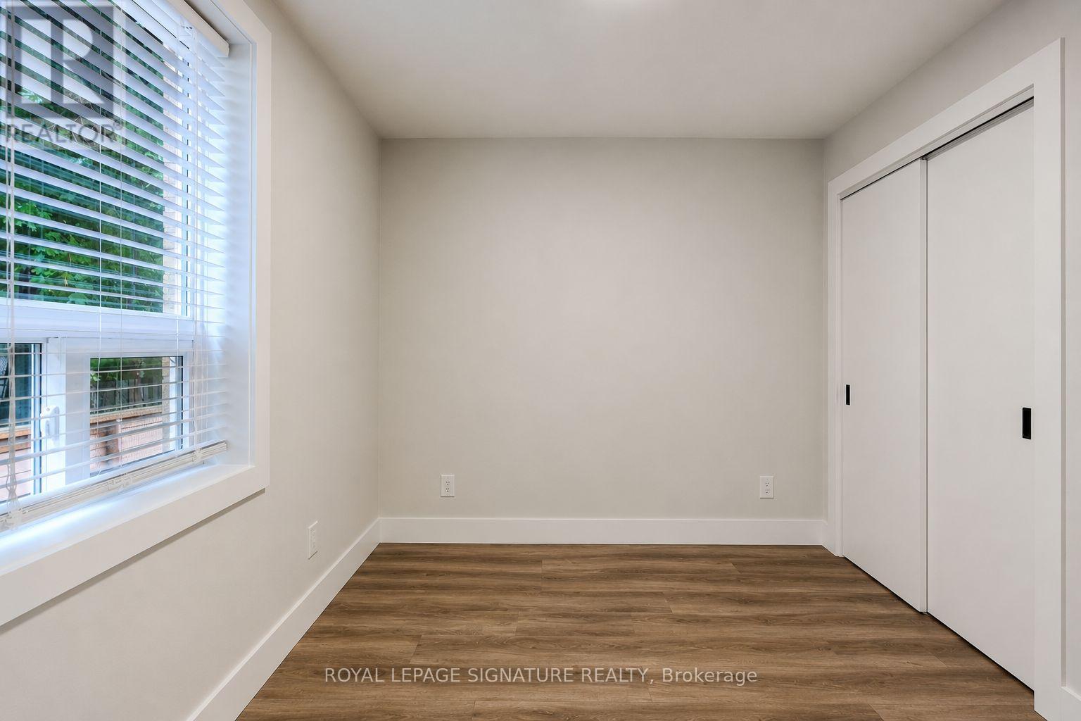 4 - 1 HASSARD AVENUE