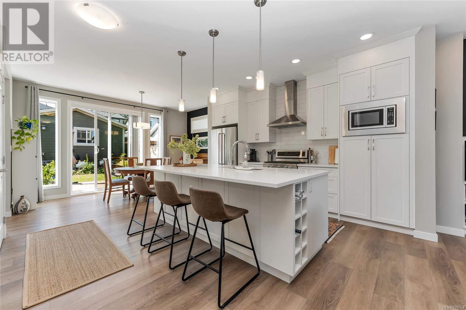 141 Caspian Dr