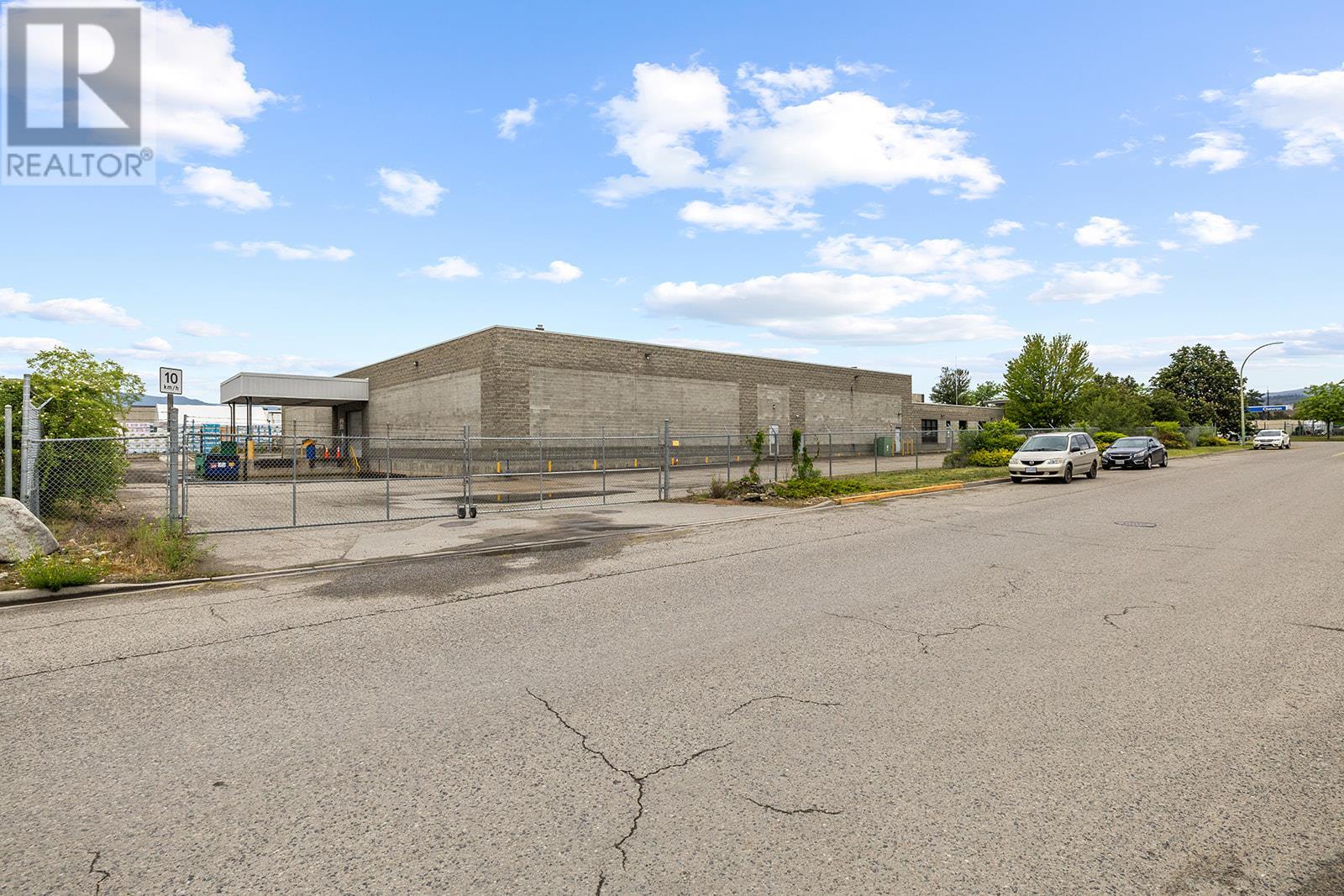 2605 Acland Road