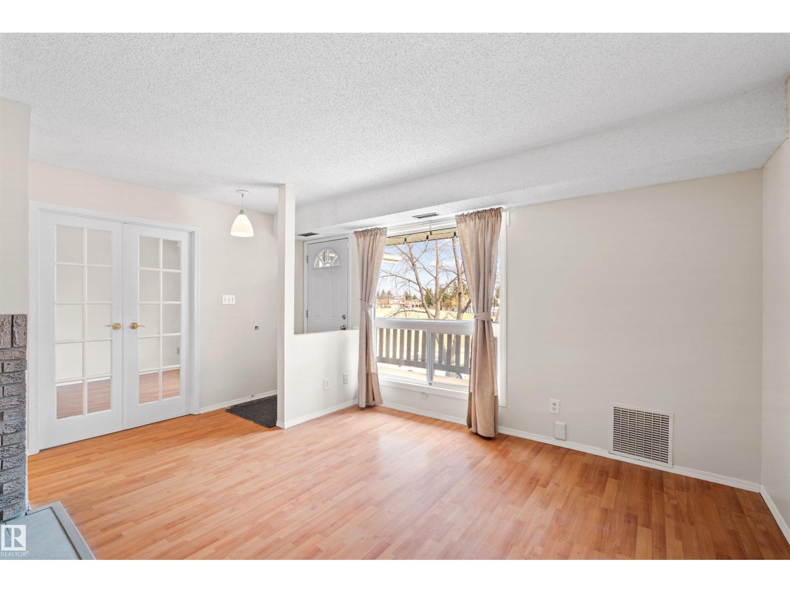 1116 SADDLEBACK RD NW