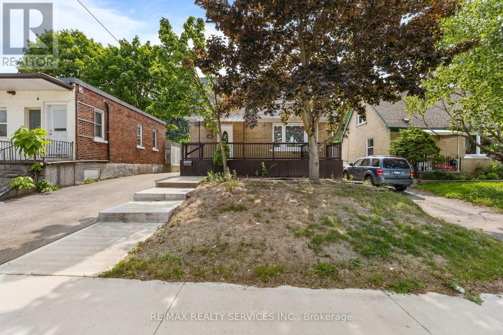 181 HIGHLAND RD. EAST