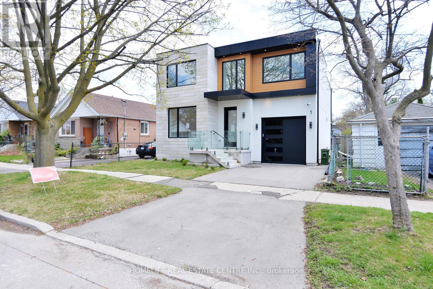 1 CAMILLA CRESCENT