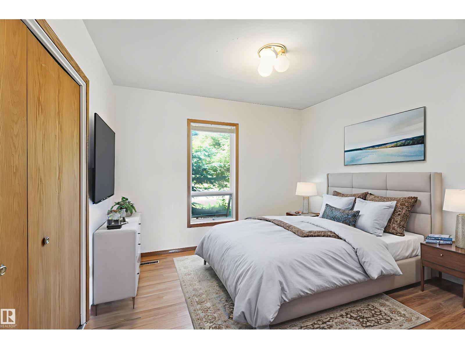 10951 118 ST NW