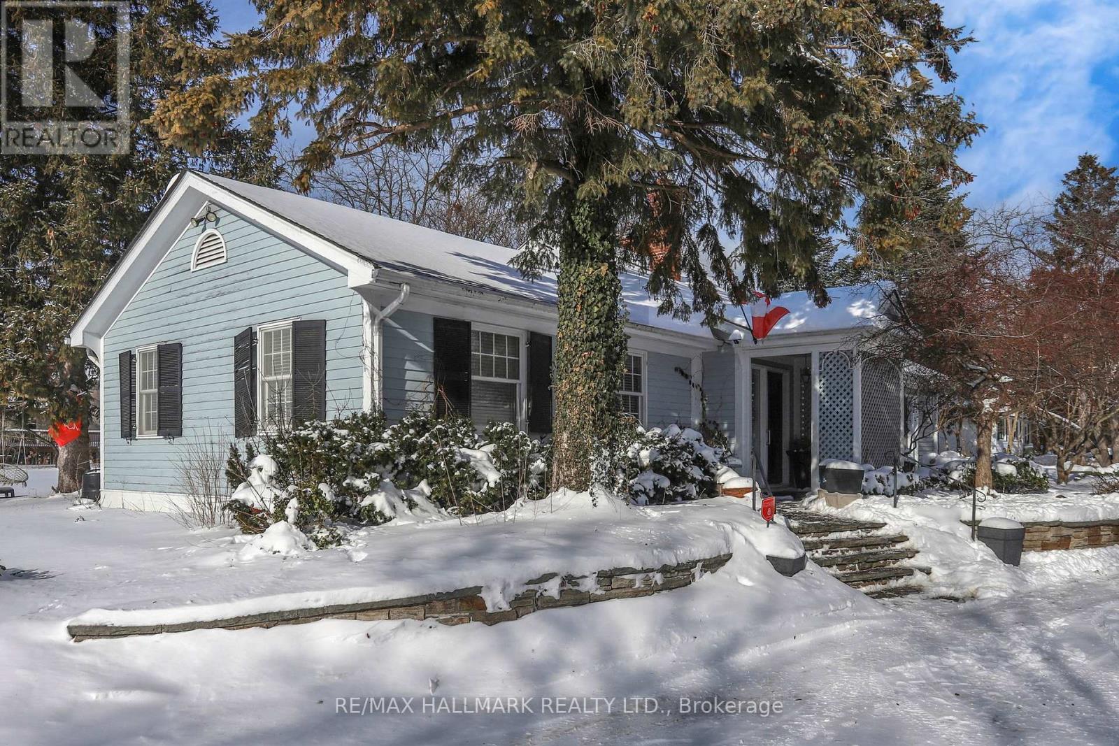 11222 BAYVIEW AVENUE