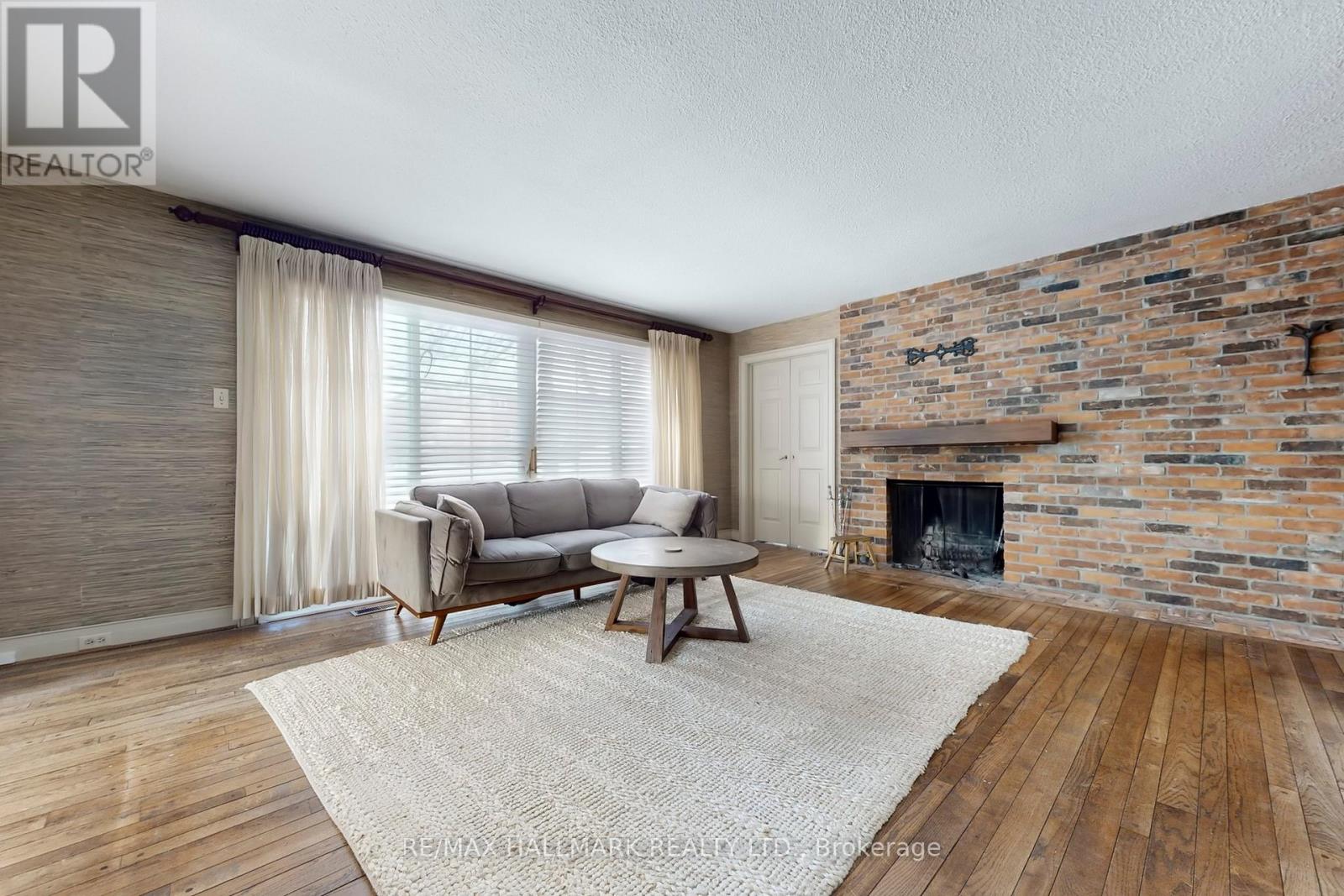 11222 BAYVIEW AVENUE