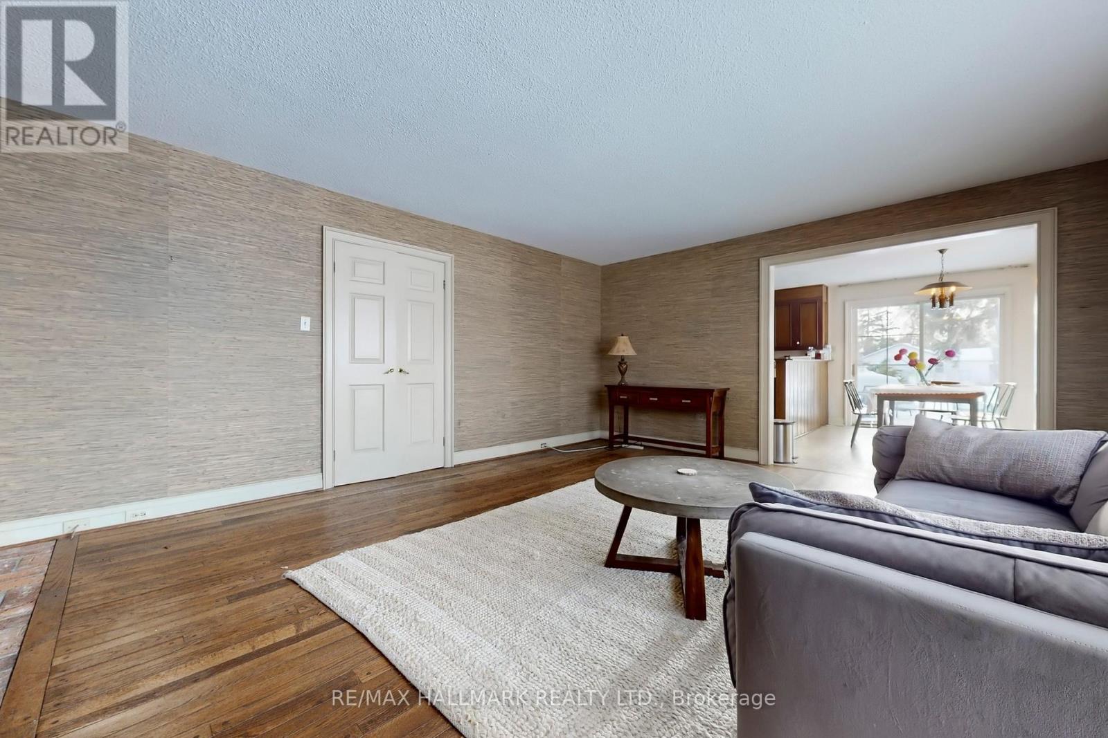 11222 BAYVIEW AVENUE