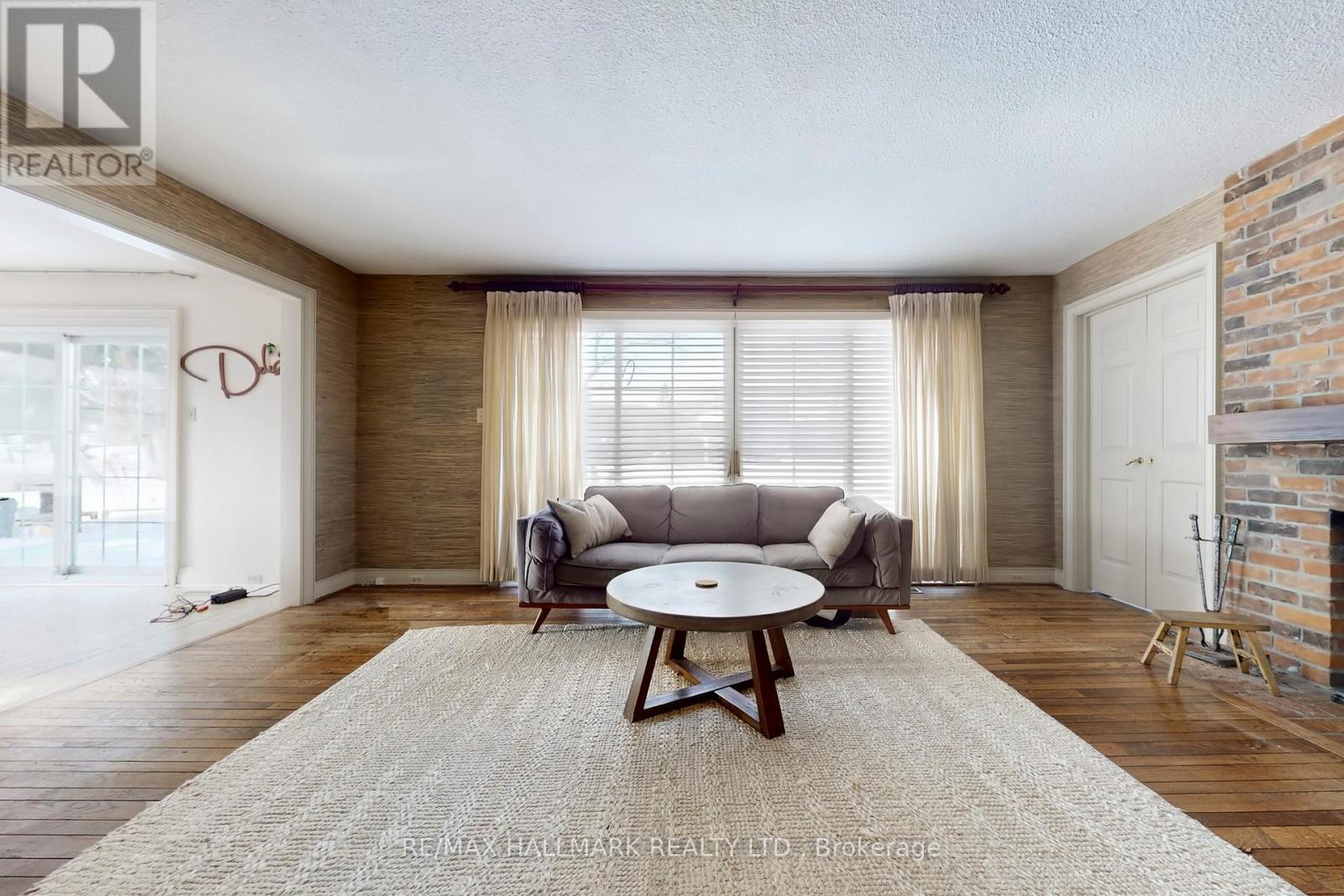 11222 BAYVIEW AVENUE