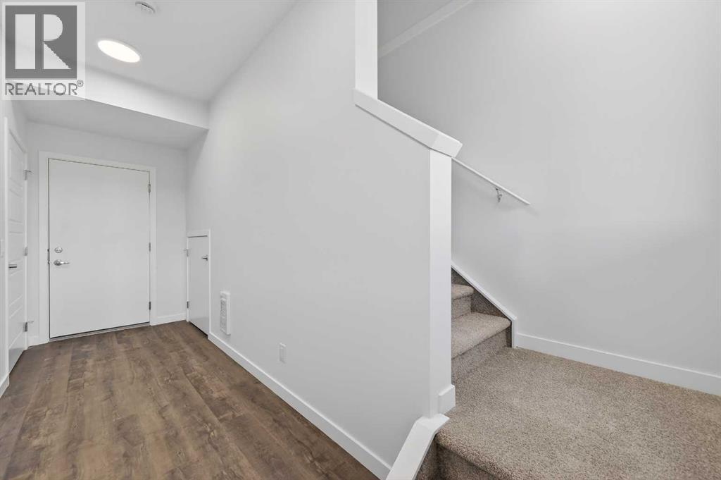 103, 28 Red Embers Plaza NE