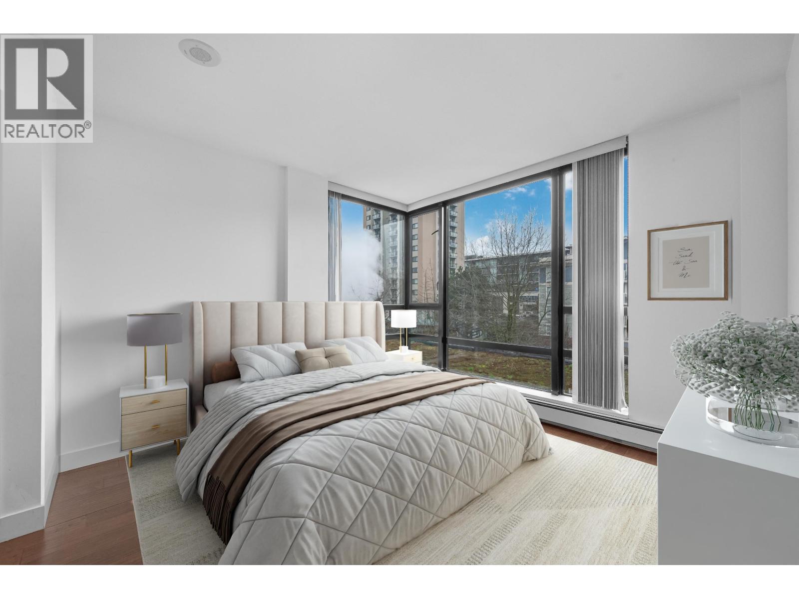 605 151 W 2ND STREET