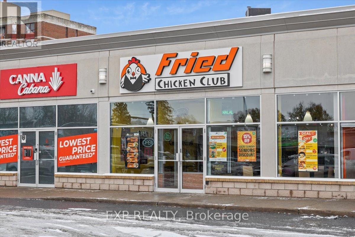 C002 - 1910 ST LAURENT BOULEVARD